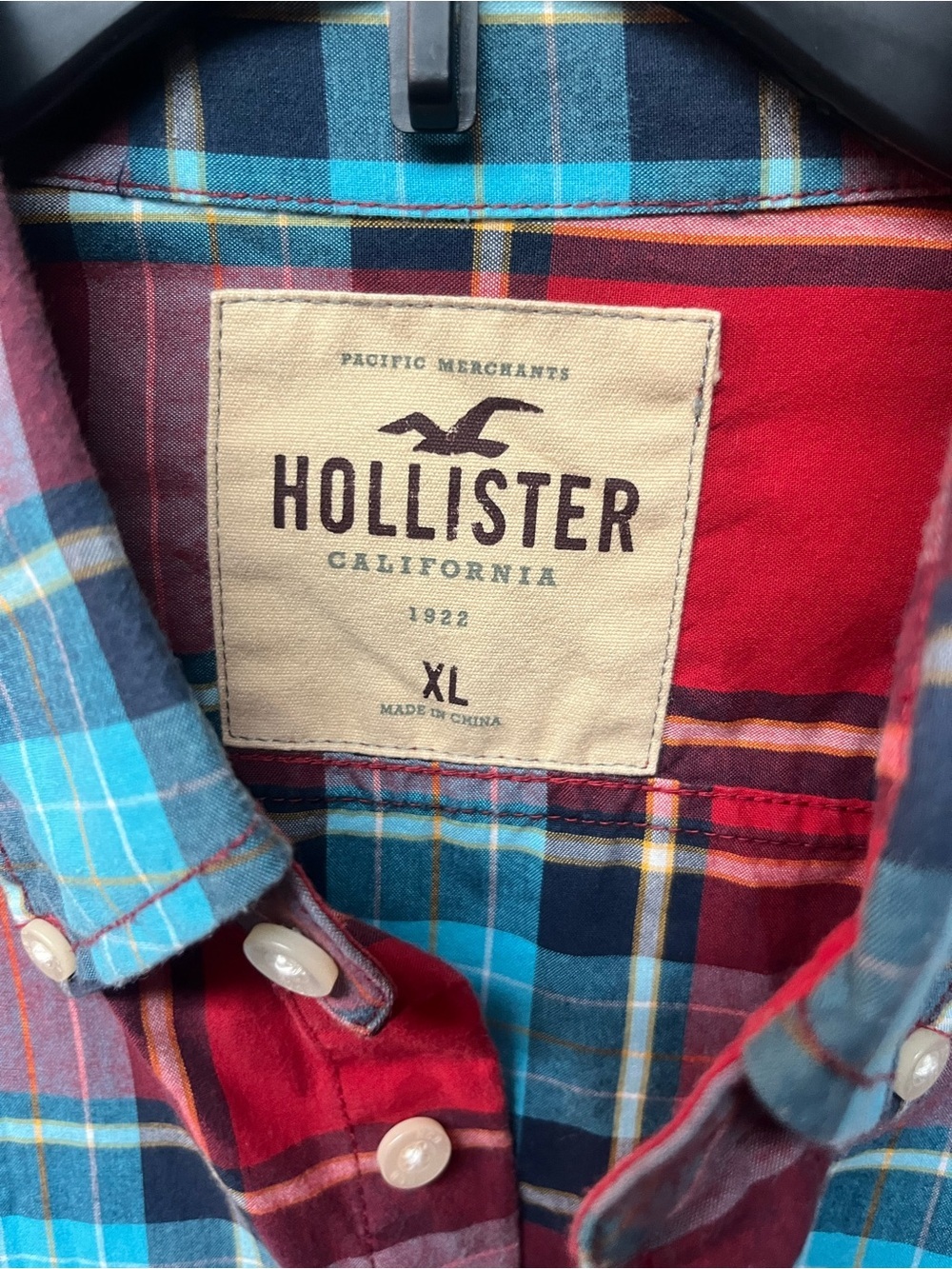 Hollister Men's Red and Teal Plaid Button-Down Shirt - Picture 4 of 6